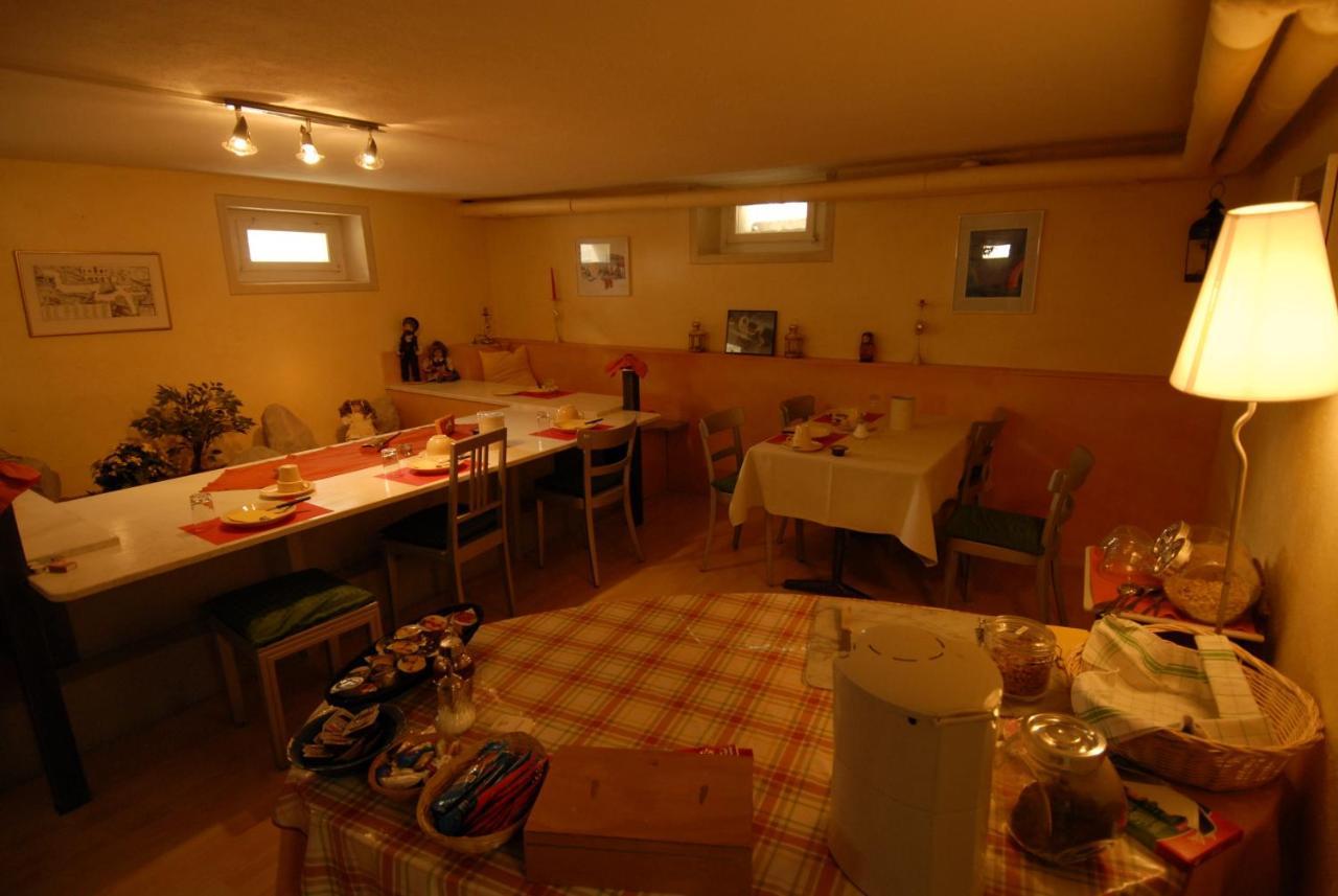 Victor'S Bed & Breakfast Maienfeld Ngoại thất bức ảnh